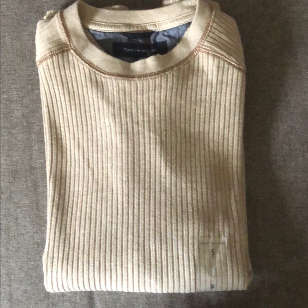 Tommy Hilfiger men’s sweater